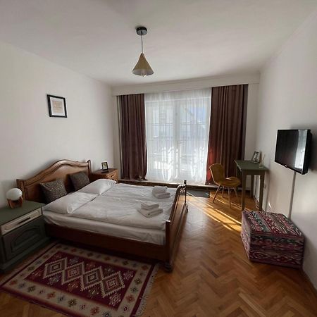 Pine Peak Apartments Предеал Екстериор снимка